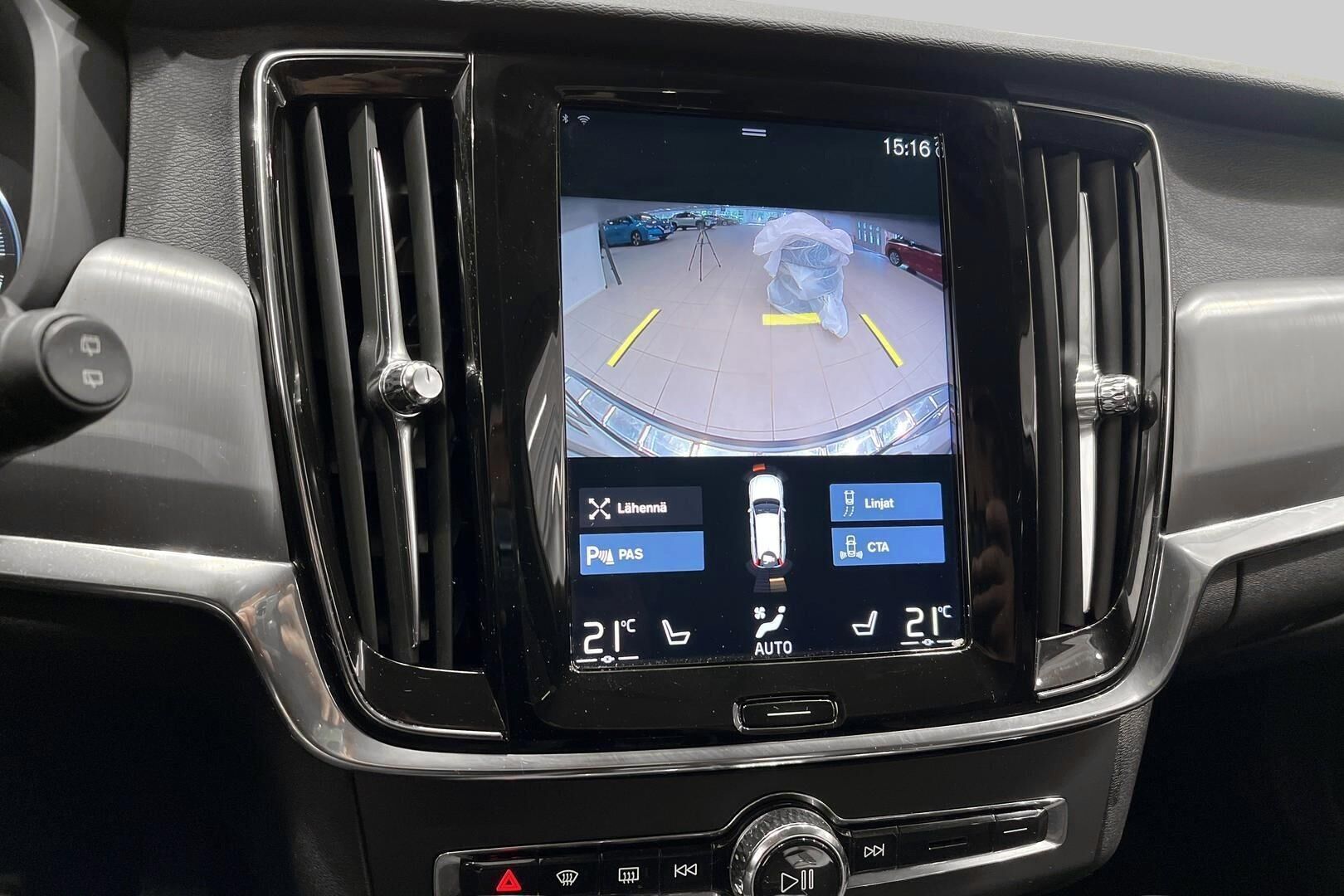Volvo V90 iso kuva 14