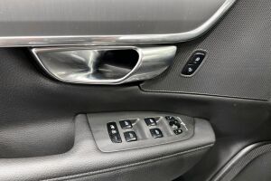 Volvo V90 esikatselu 24