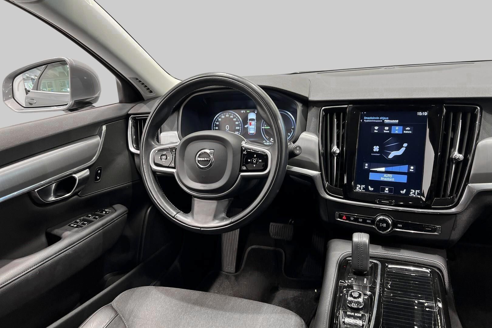 Volvo V90 iso kuva 27