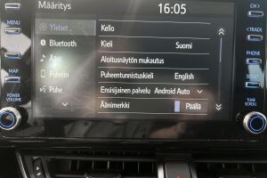 Toyota C-HR esikatselu 22