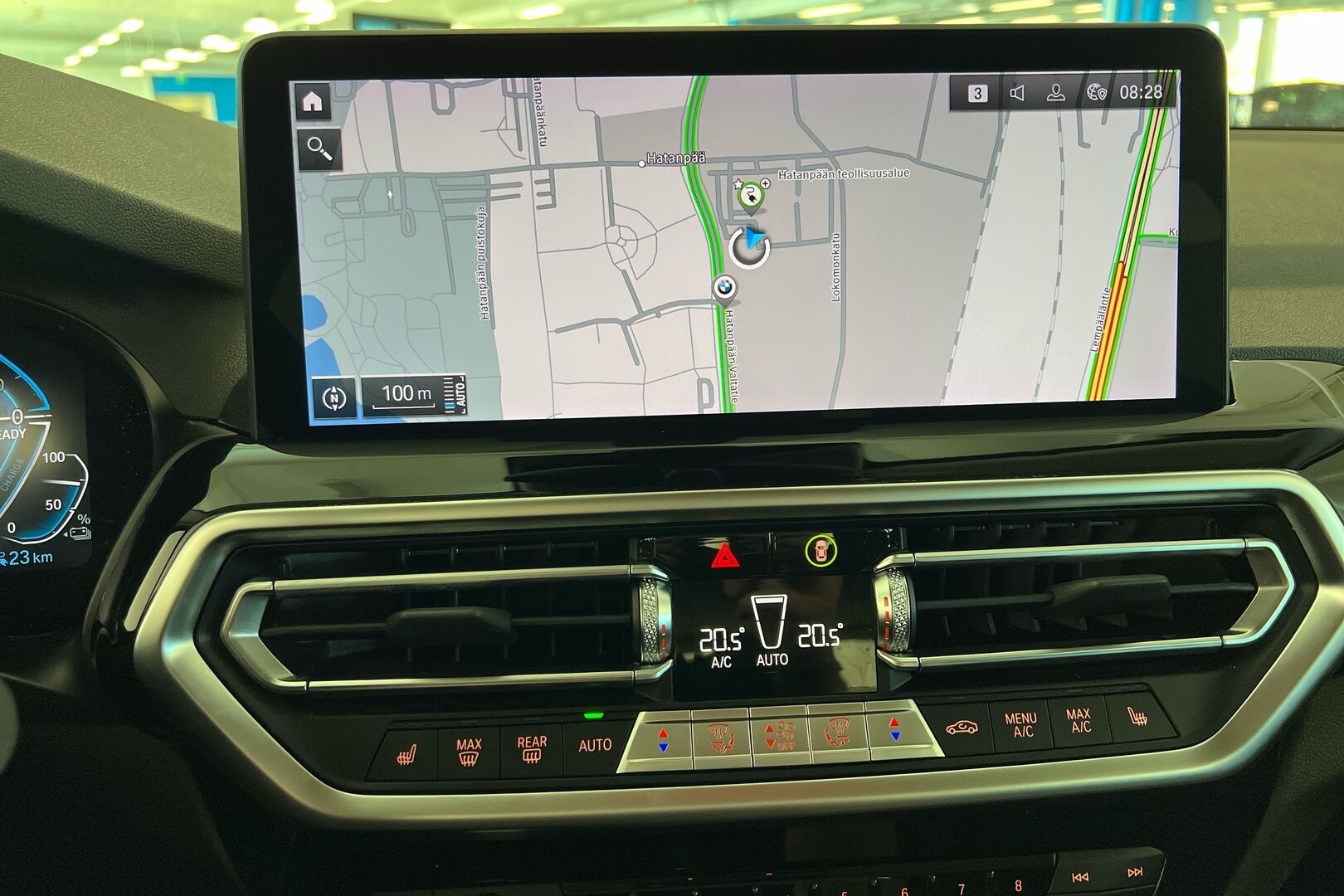 BMW X3 iso kuva 12