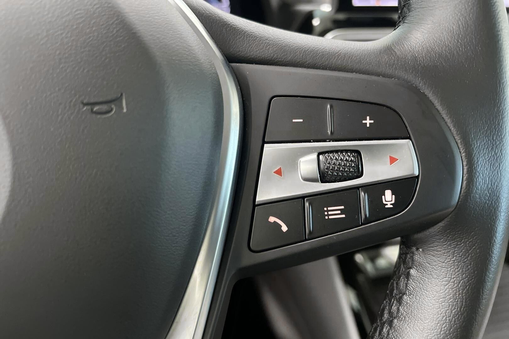 BMW X3 iso kuva 17