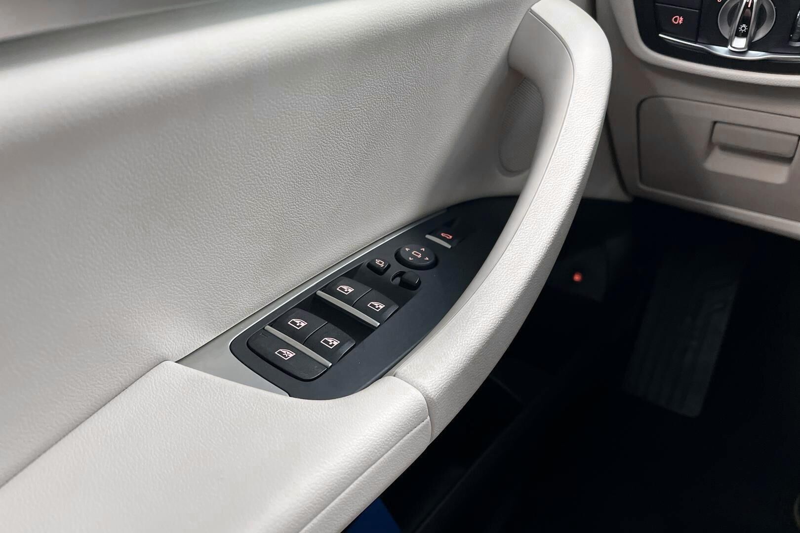 BMW X3 iso kuva 19