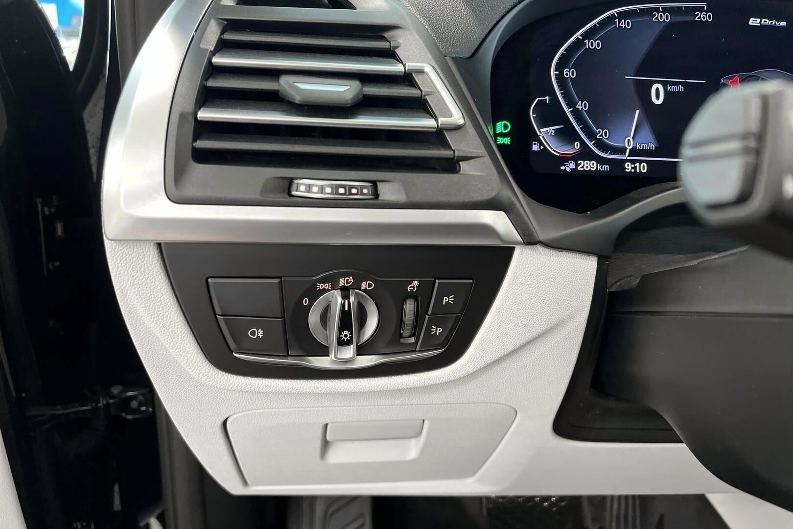 BMW X3 iso kuva 20