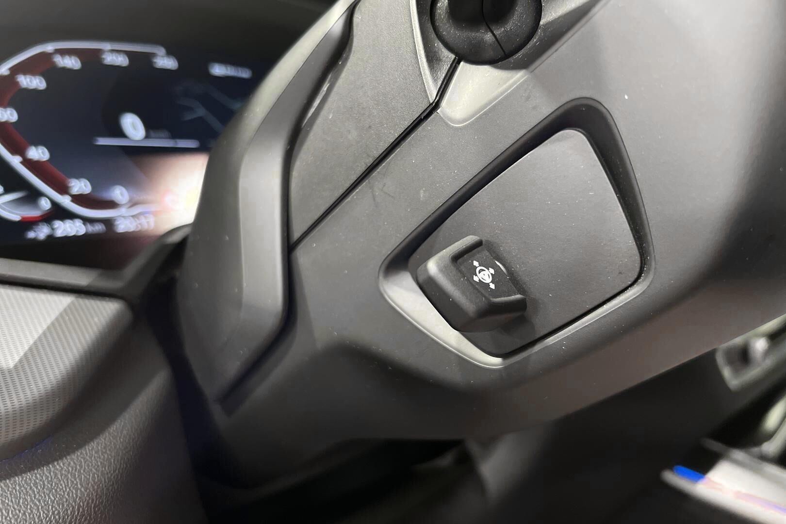 BMW X5 iso kuva 18