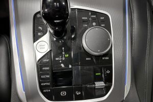 BMW X5 esikatselu 22