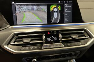 BMW X5 esikatselu 27