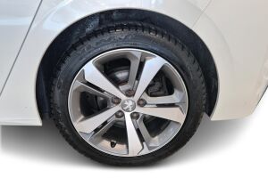 Peugeot 308 esikatselu 10