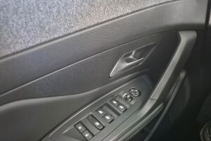 Peugeot 308 esikatselu 17