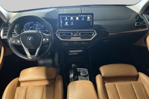 BMW X3 esikatselu 10