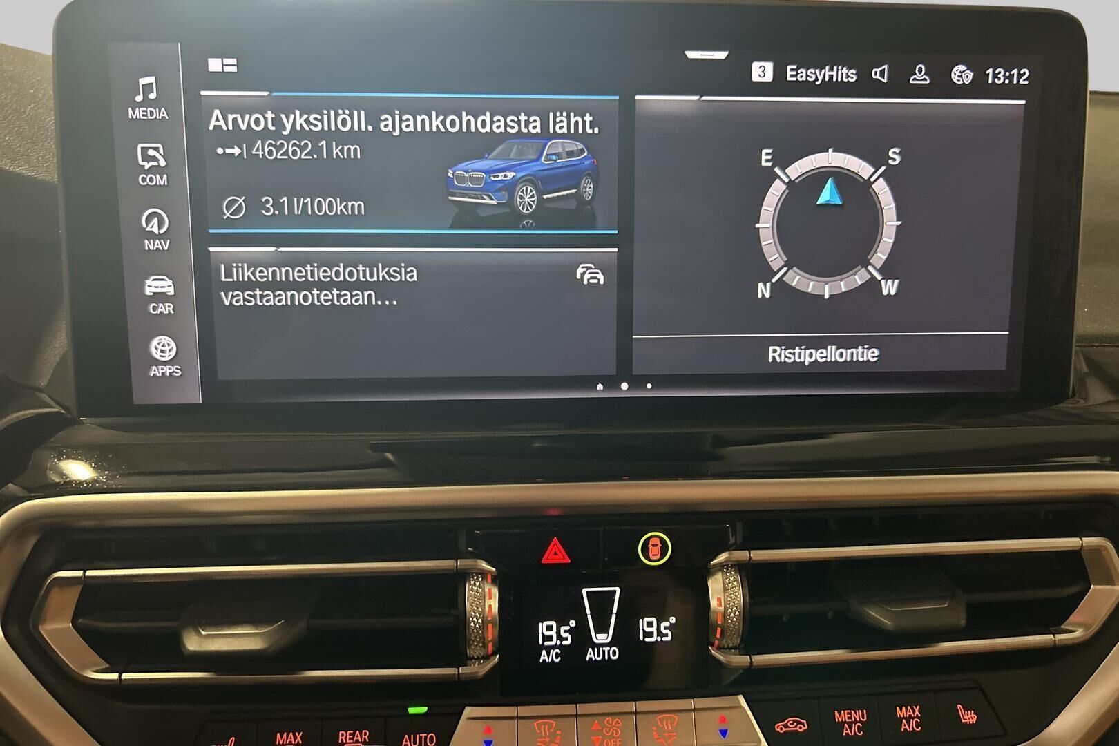BMW X3 iso kuva 17