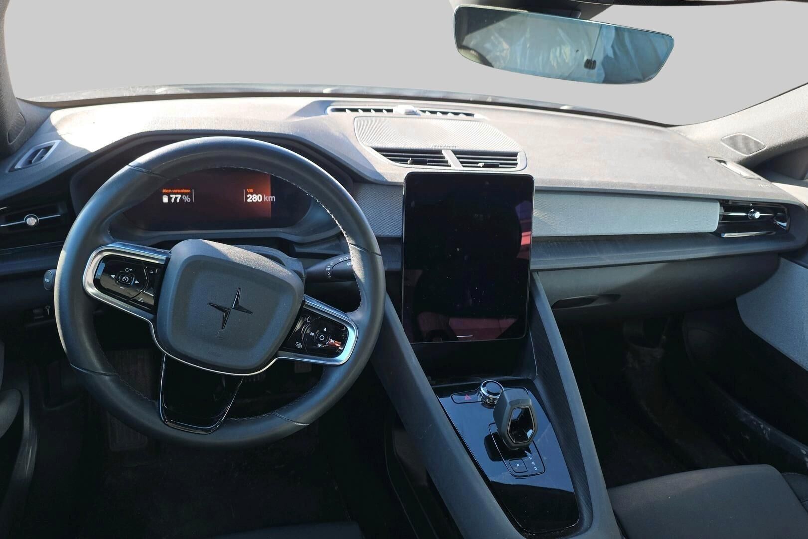 Polestar 2 iso kuva 2