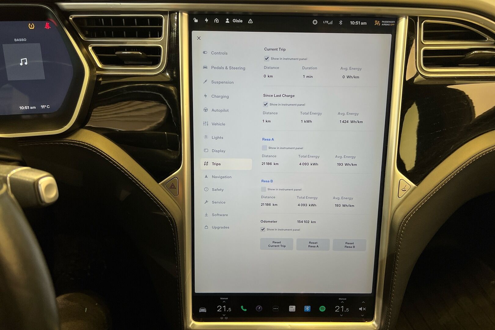 TESLA MODEL S iso kuva 14