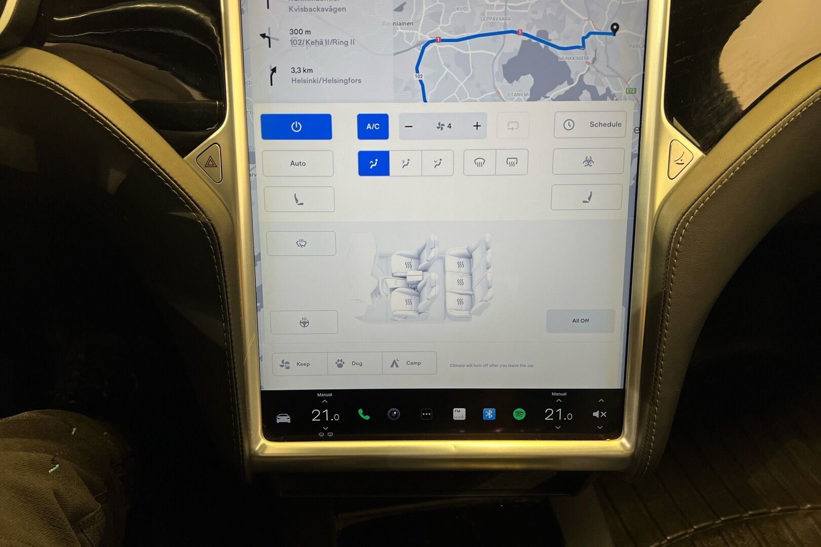 TESLA MODEL S iso kuva 18
