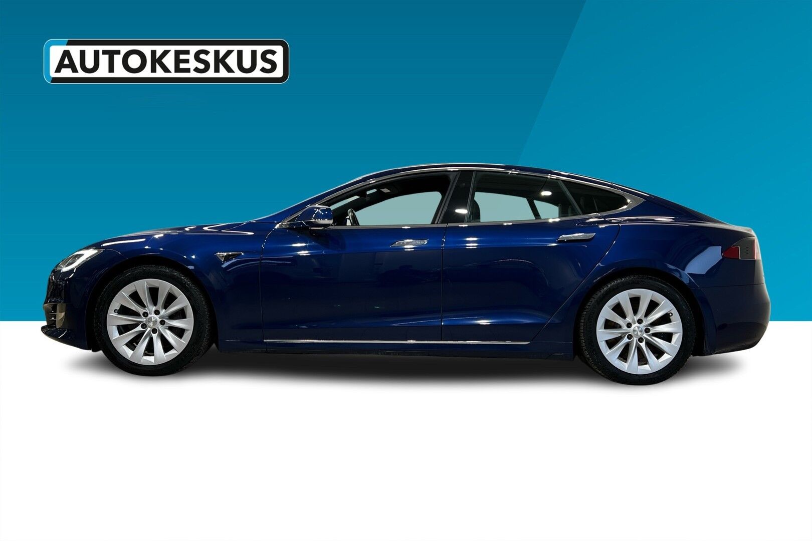 TESLA MODEL S iso kuva 3