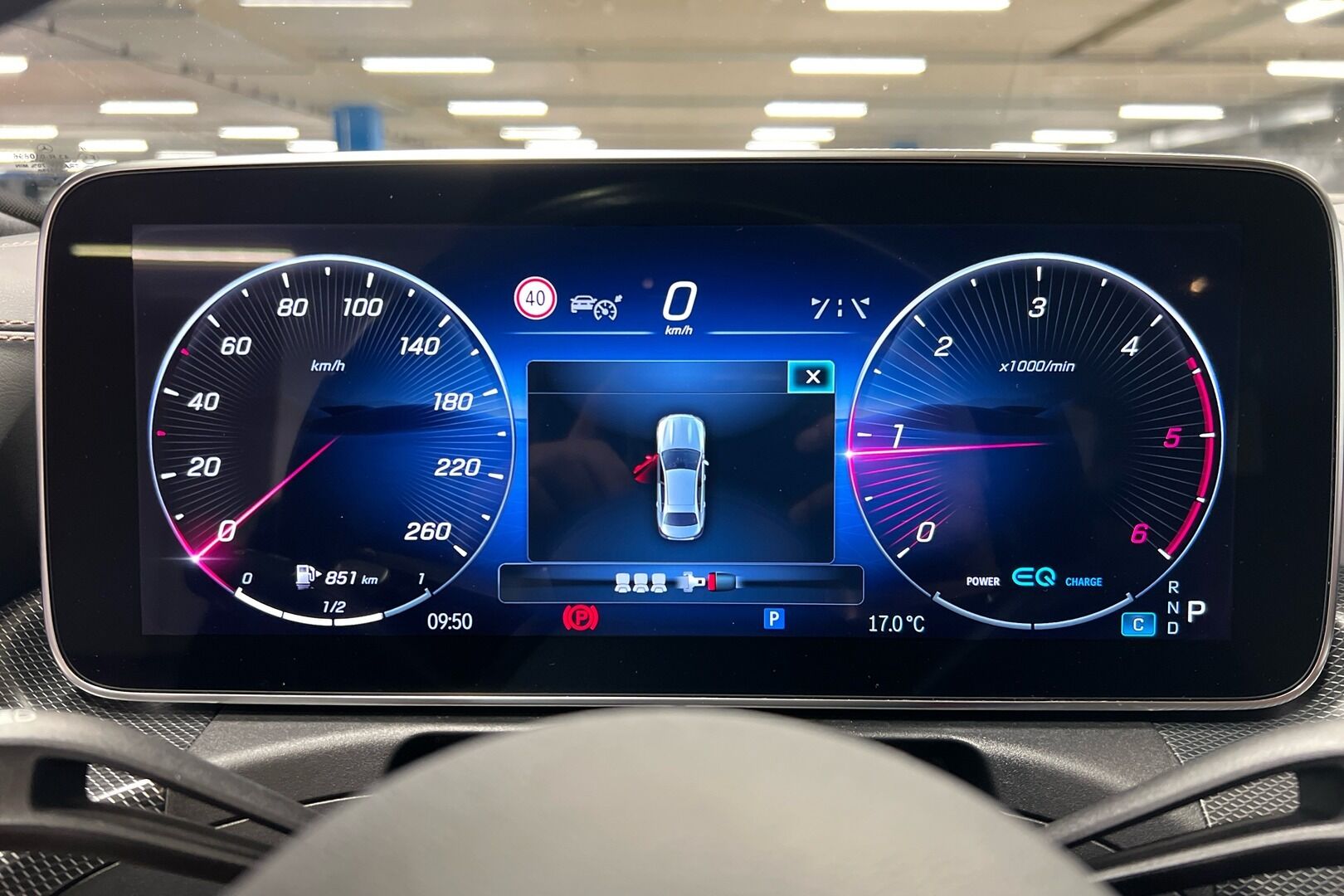 Mercedes-Benz C iso kuva 11