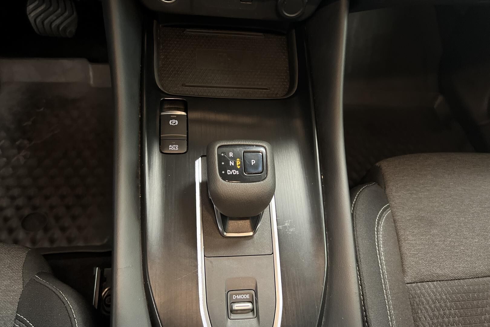 Nissan Qashqai iso kuva 19