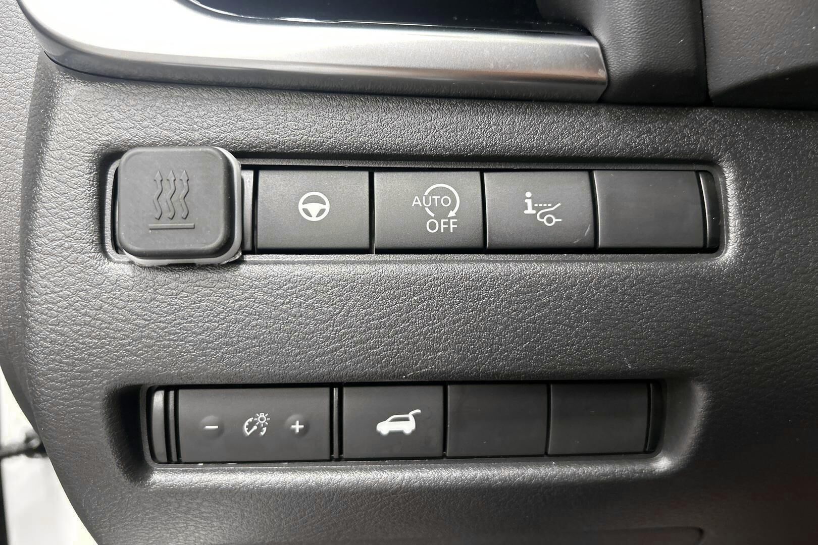 Nissan Qashqai iso kuva 15