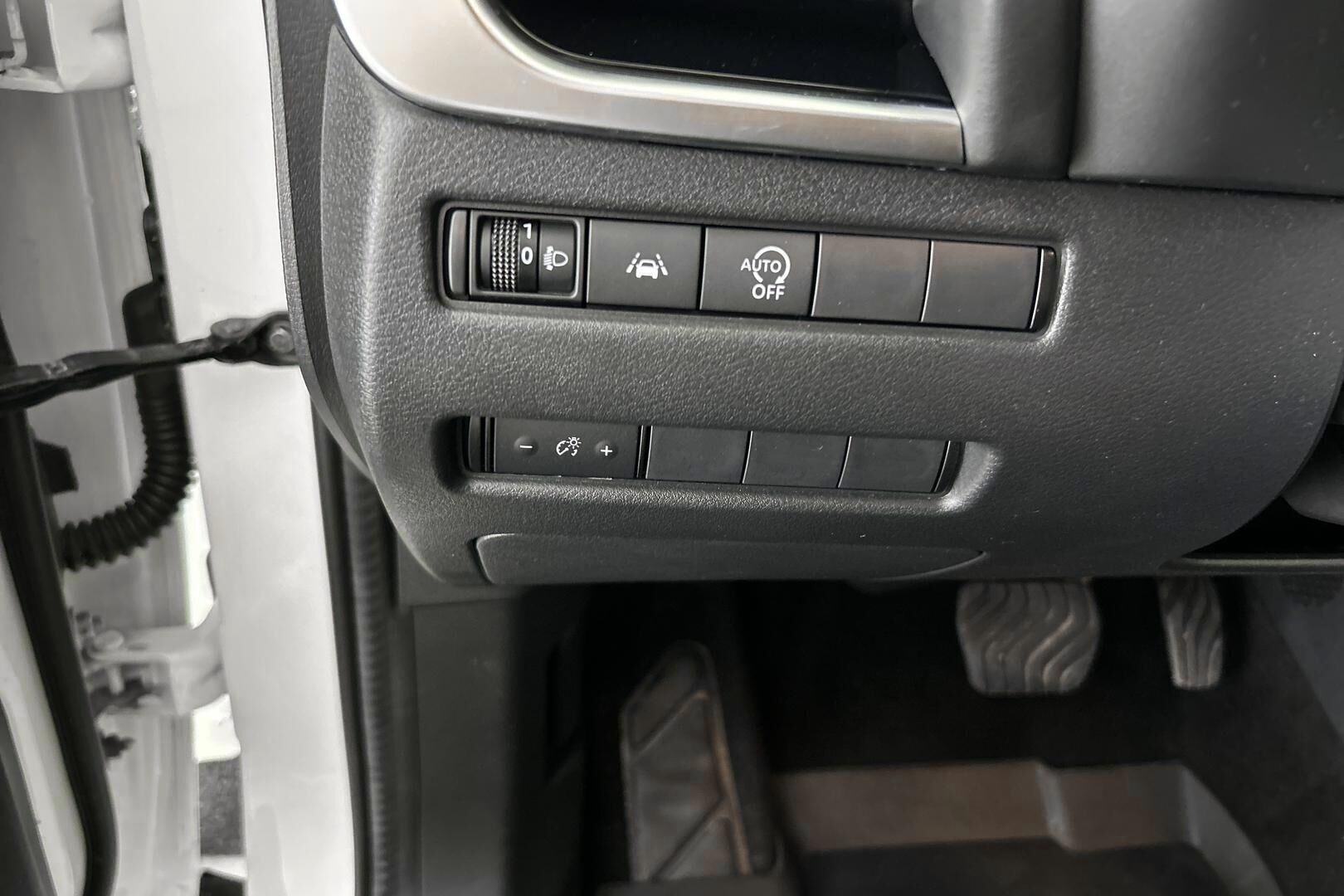 Nissan Qashqai iso kuva 16