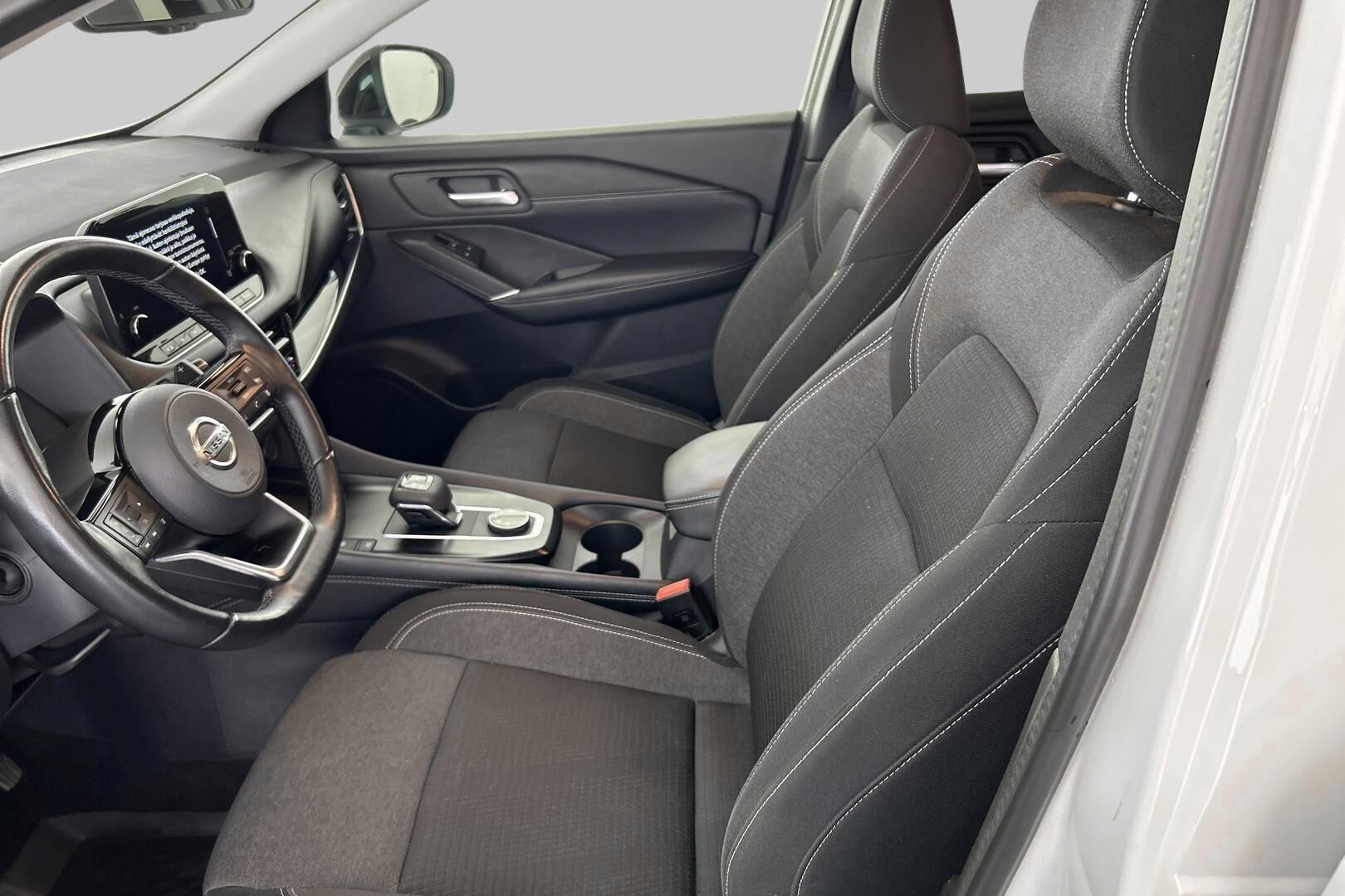 Nissan Qashqai iso kuva 25