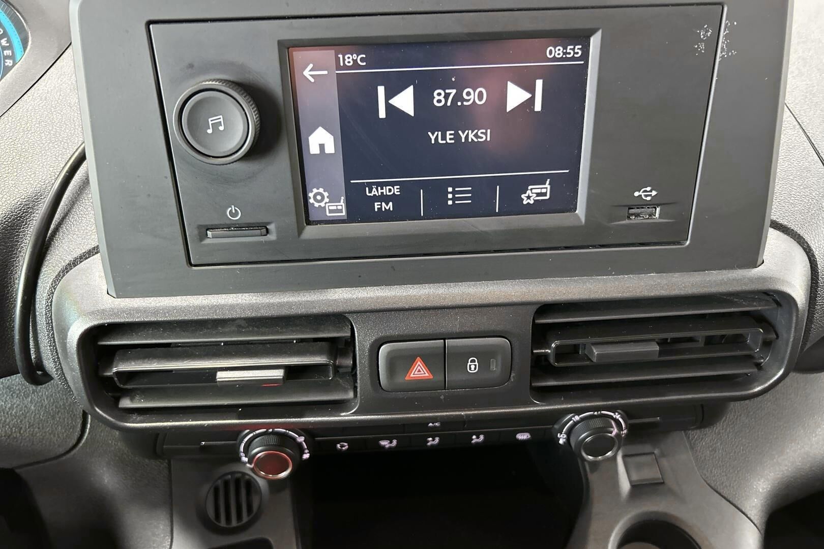 Peugeot e-Partner iso kuva 15