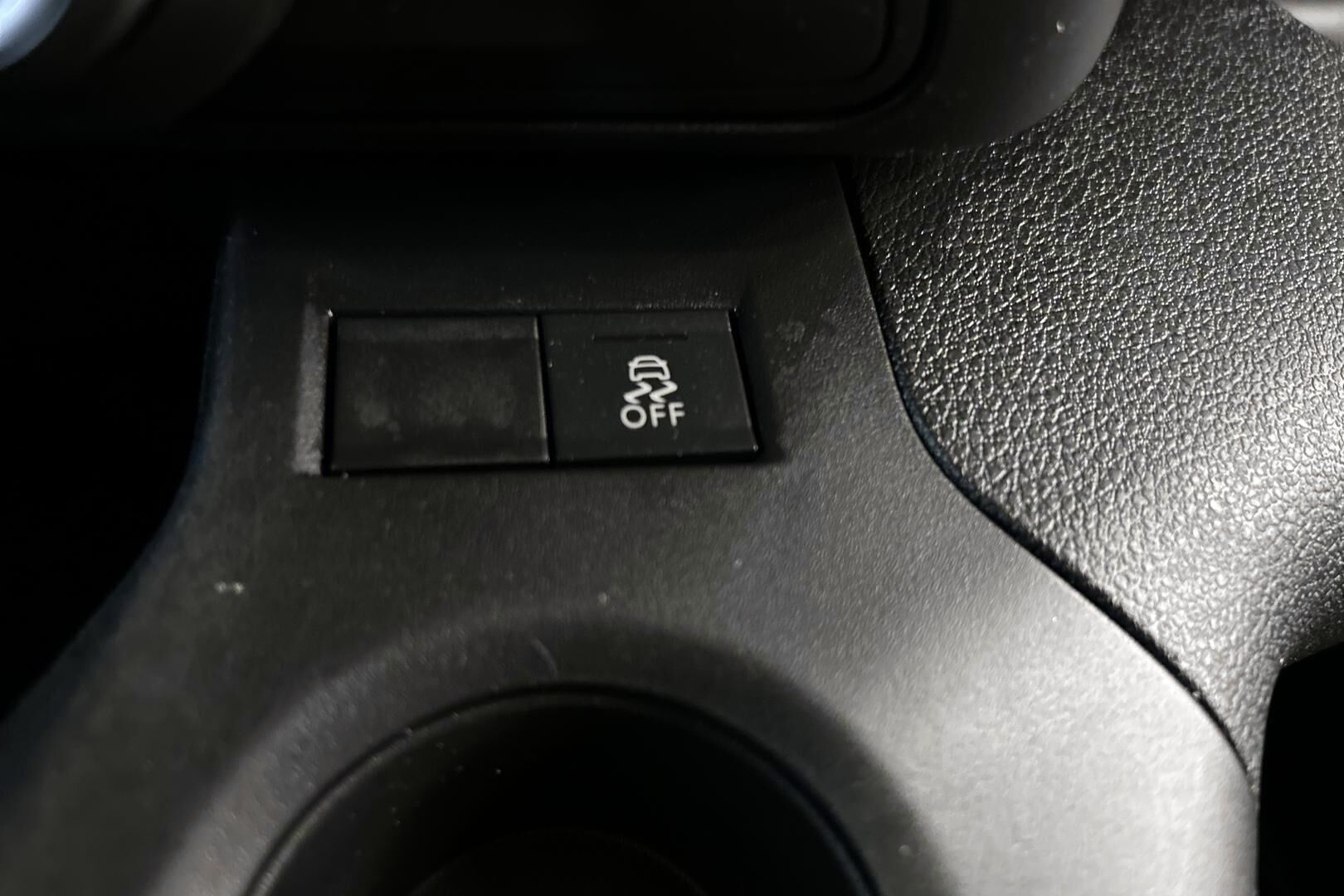 Peugeot Partner iso kuva 21