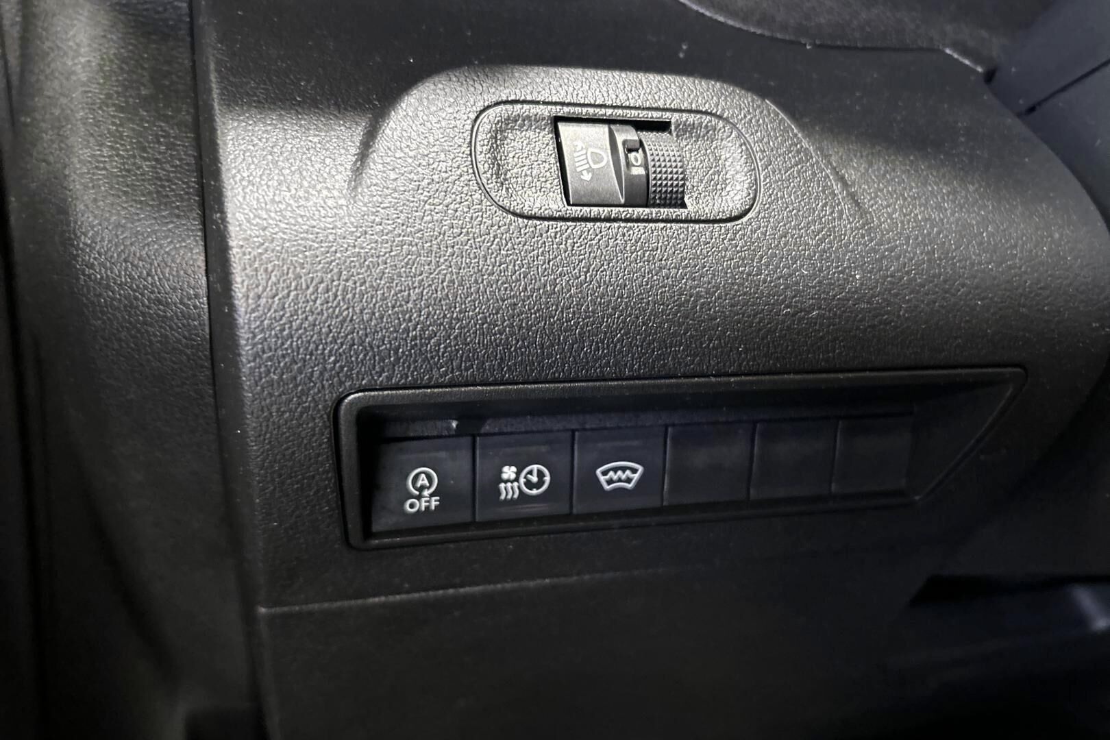 Peugeot Partner iso kuva 22