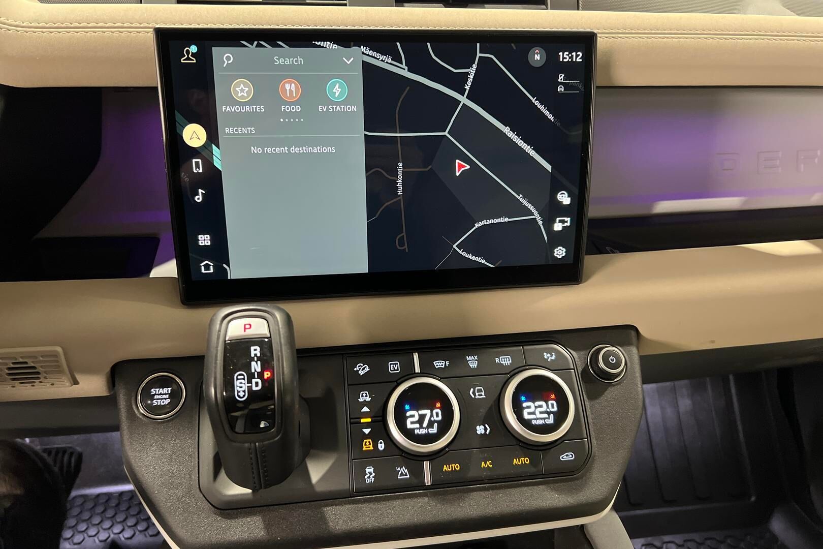 Land Rover Defender iso kuva 17