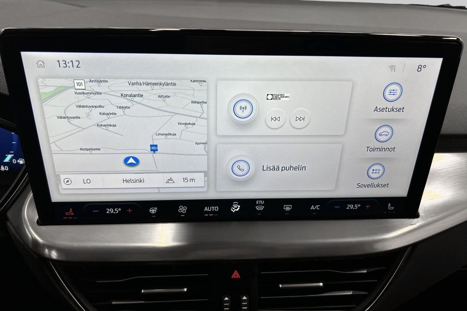 Ford Focus iso kuva 13