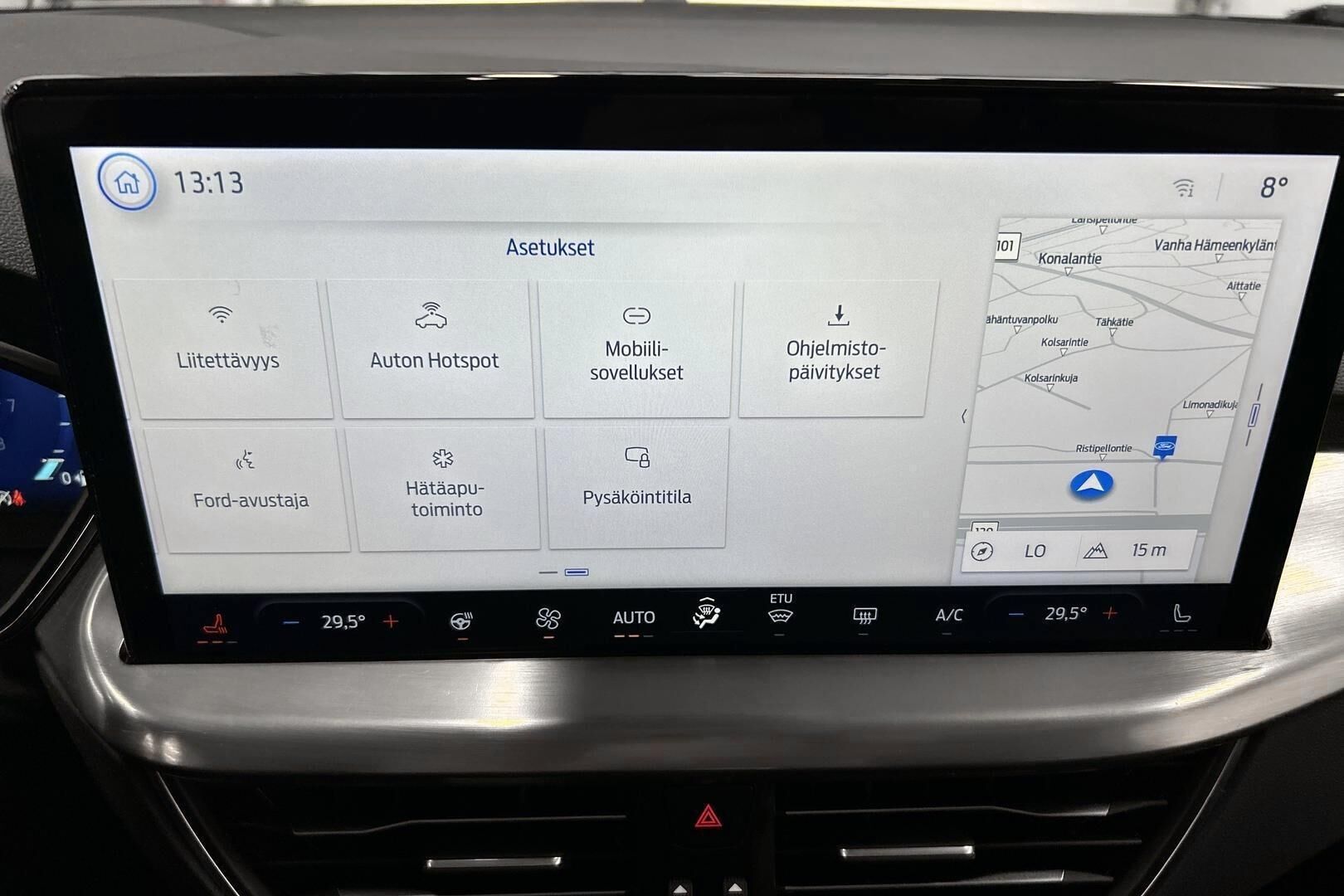 Ford Focus iso kuva 15