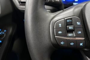 Ford Focus esikatselu 21