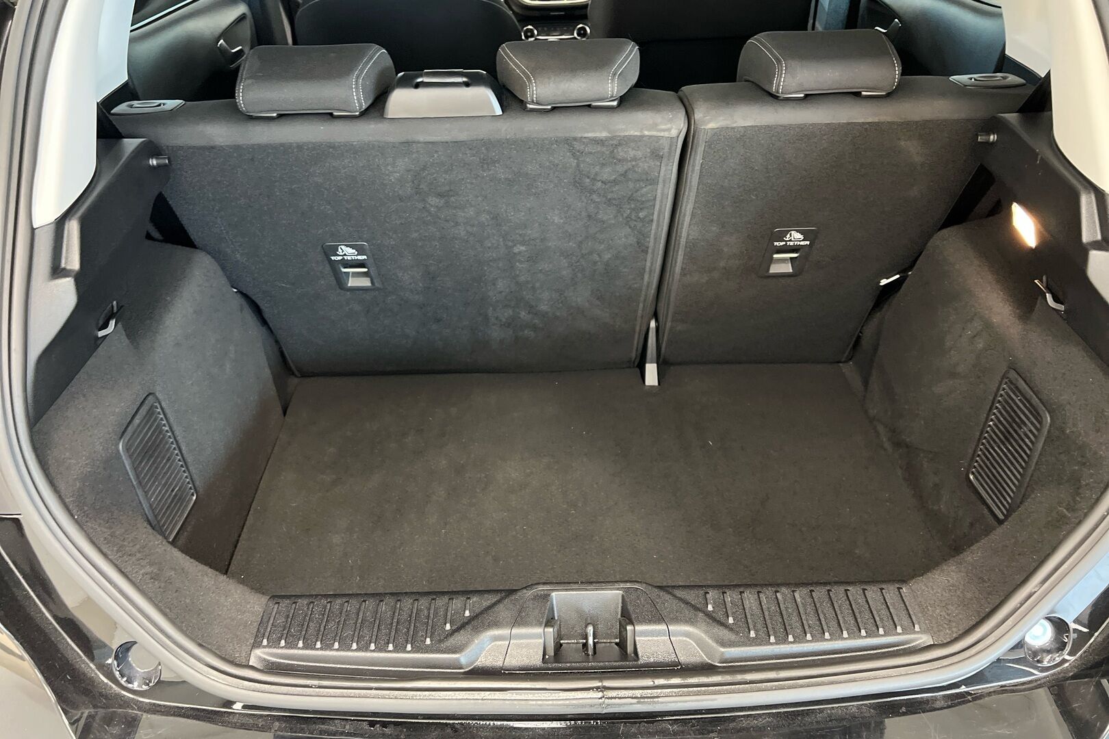 Ford Fiesta iso kuva 9