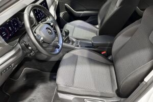 Skoda Octavia esikatselu 9