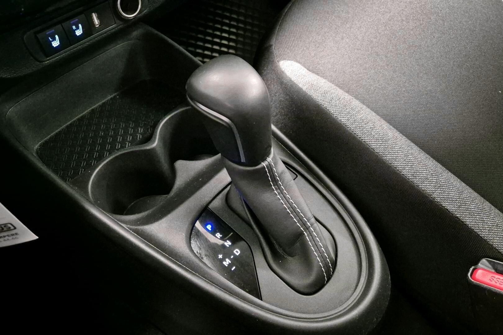 Toyota Aygo X iso kuva 17