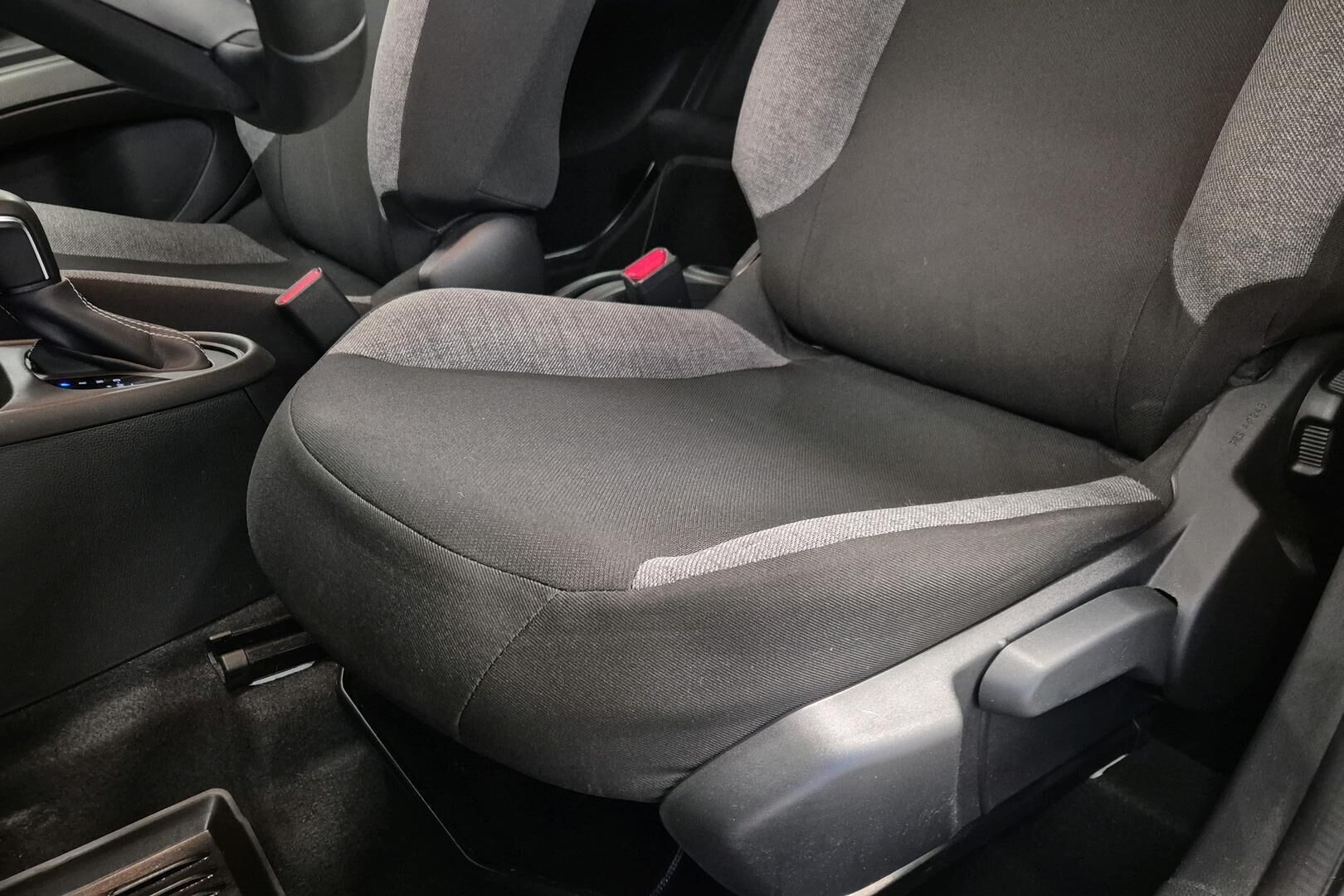 Toyota Aygo X iso kuva 22