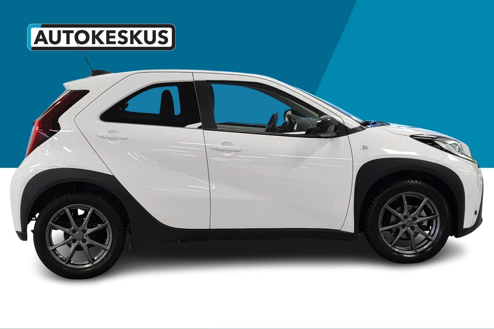 Toyota Aygo X iso kuva 4
