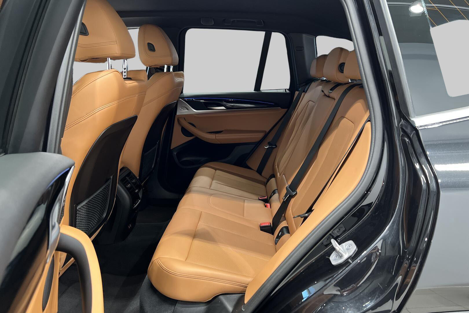 BMW X3 iso kuva 6
