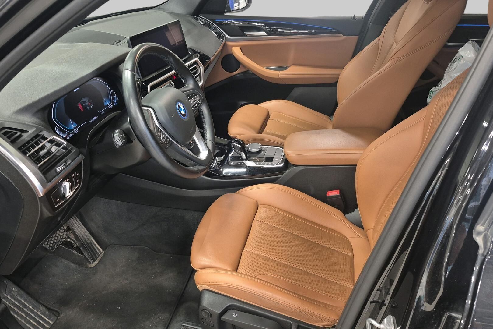BMW X3 iso kuva 2