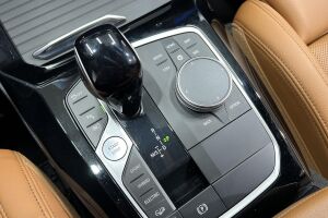 BMW X3 esikatselu 17