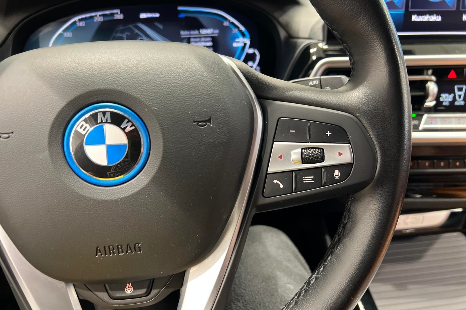 BMW X3 iso kuva 19