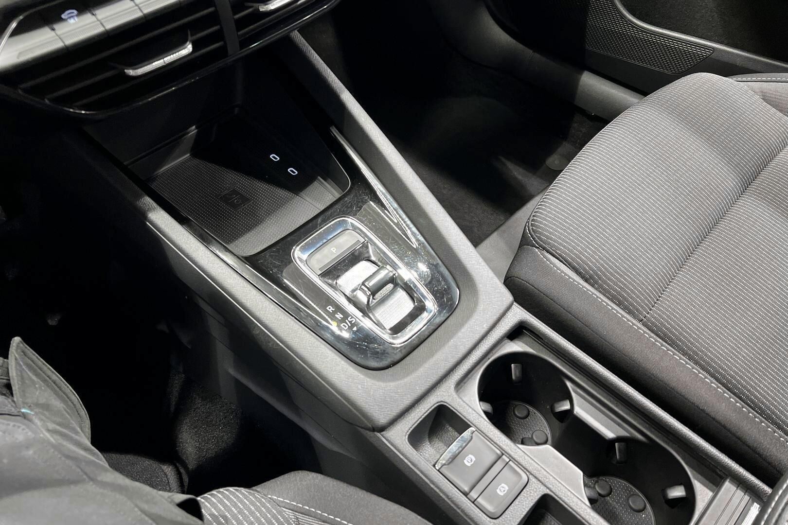 Skoda Octavia iso kuva 25