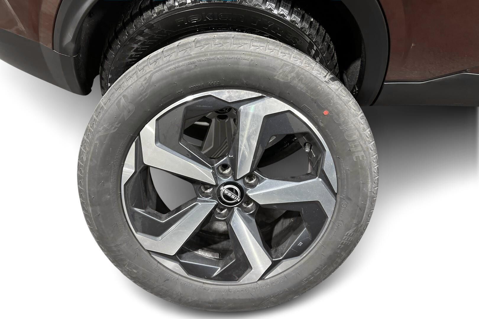 Nissan Qashqai iso kuva 20