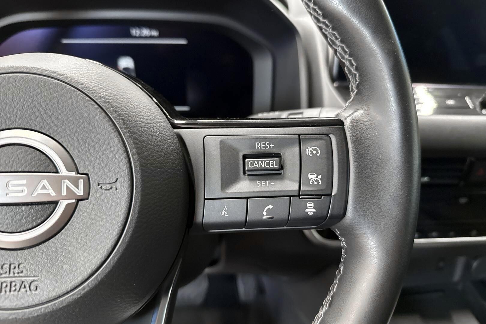 Nissan Qashqai iso kuva 18