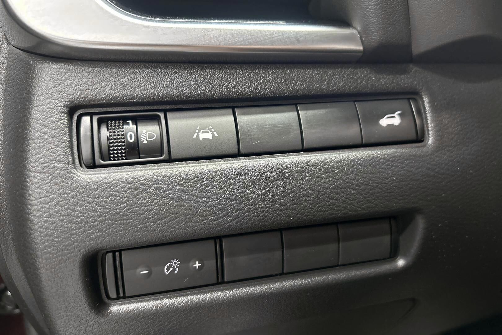 Nissan Qashqai iso kuva 20