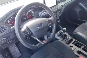 Ford Focus esikatselu 2