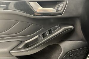 Ford Focus esikatselu 14