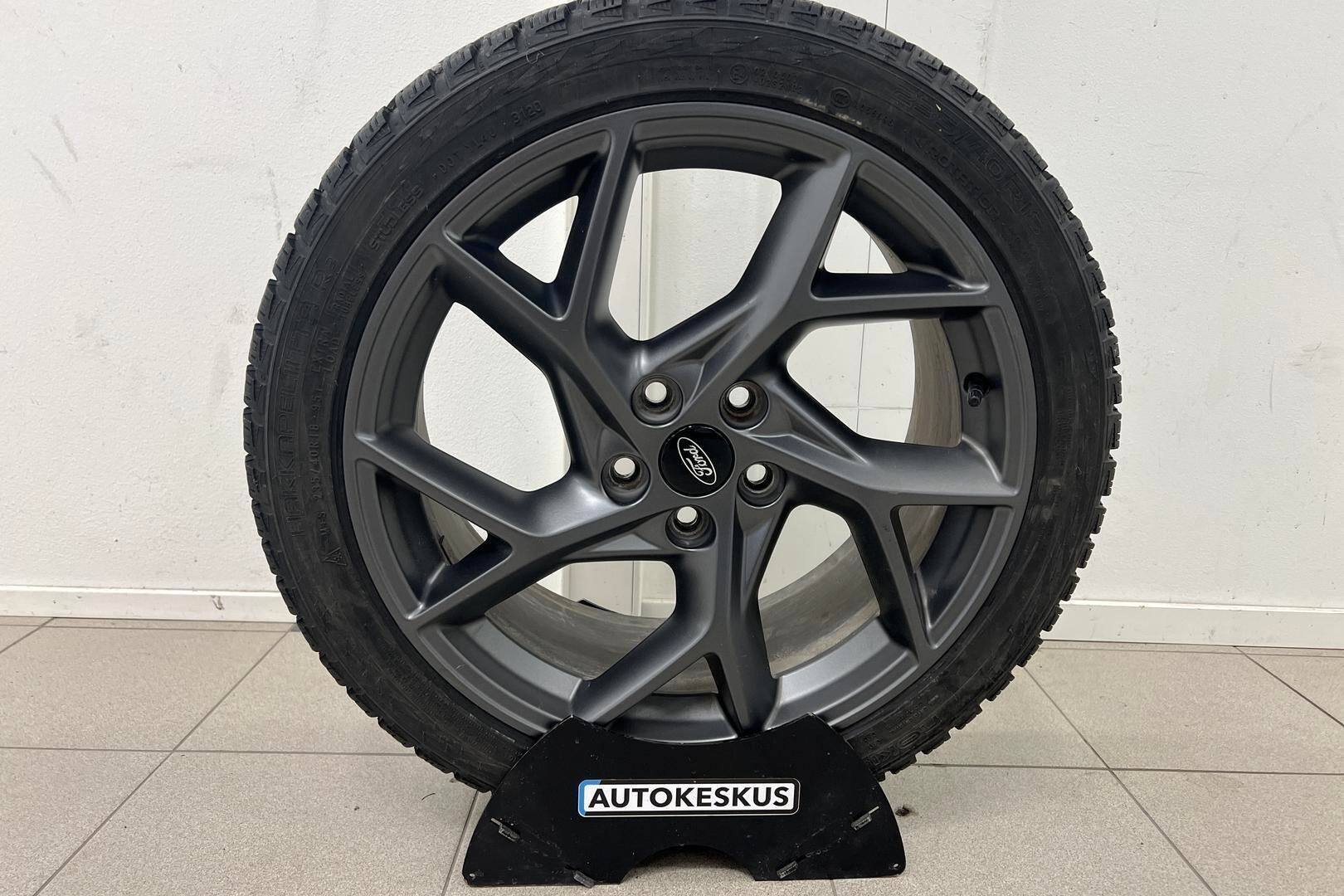 Ford Focus iso kuva 21