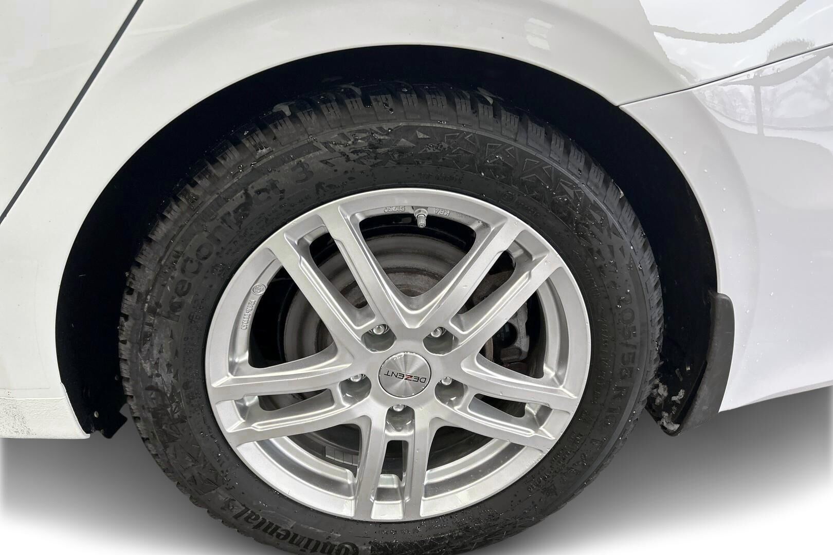 Kia Ceed iso kuva 12