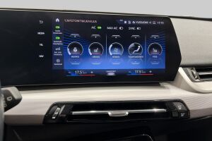 BMW X1 esikatselu 21
