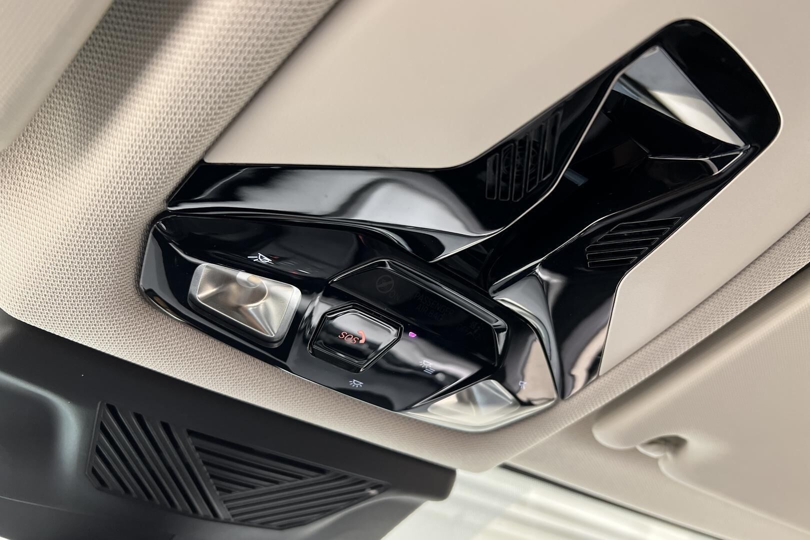 BMW X1 iso kuva 28